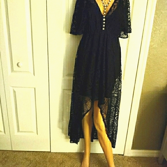 H&M Dresses & Skirts - H&M crochet lace dress